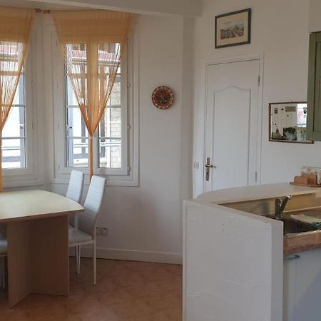 Appartement Front De Mer Vue Mer 3 Personnes + 1 Bebe エルマンヴィル・シュル・メール エクステリア 写真